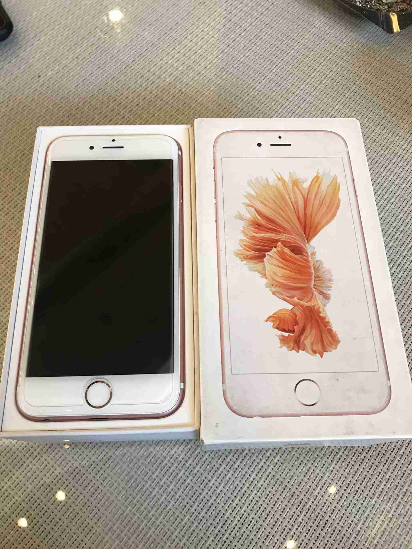 iphone 6s 64g zeroo rose gold بكل مشتملاته
لا تنسَ أنك شاهدت هذا الإعلان في عنكبوت
الجهاز يعت...