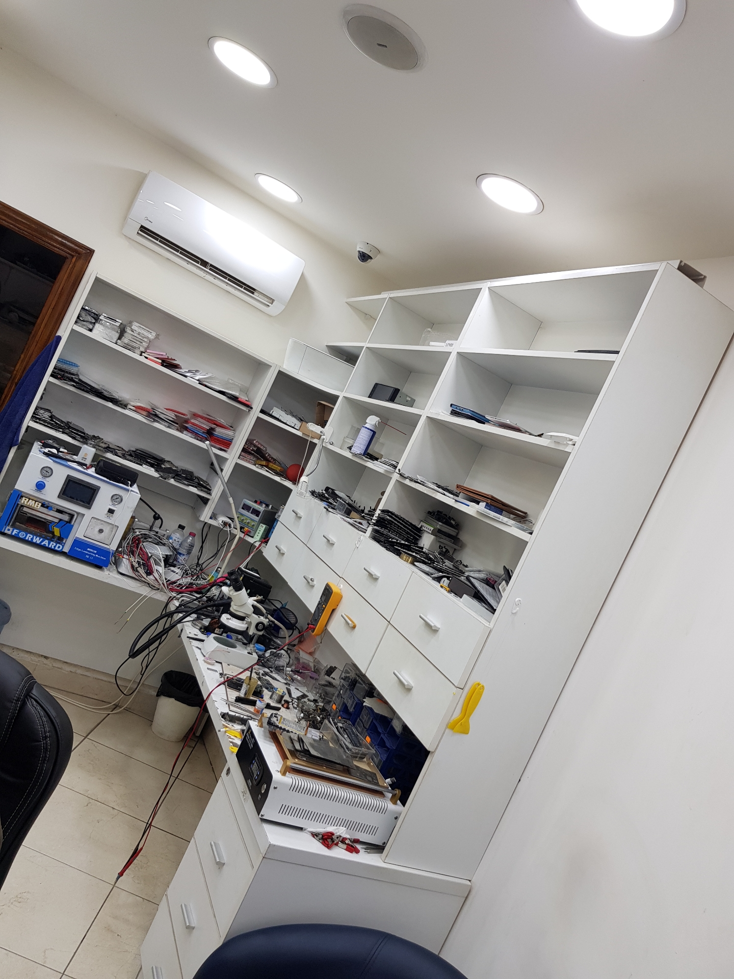 محل موبايلات بالدوار السابع للبيع                                            


	 				لا تنسَ أنك شاهدت هذا الإعلان في عنكبوت            
	 				
                                محل موبايلات 
منطق...