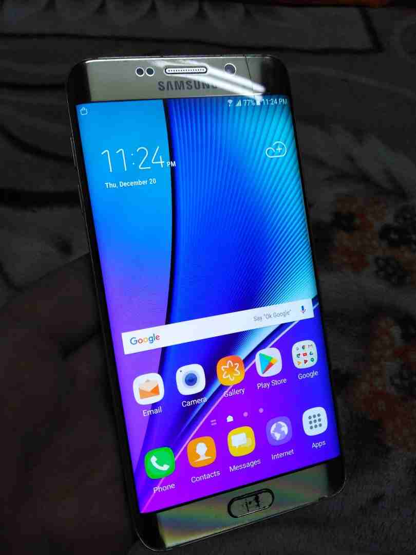 سامسونج Samsung S6 Edge Plus 64GB                                            


	 				لا تنسَ أنك شاهدت هذا الإعلان في عنكبوت            
	 				
                            سامسونج Samsung S6 Edge...