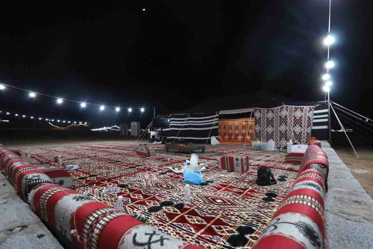مخيم الفارس للايجار- شمال جدة- ذهبان
لا تنسَ أنك شاهدت هذا الإعلان في عنكبوت
مخيم الفارس
قسمين
رج...