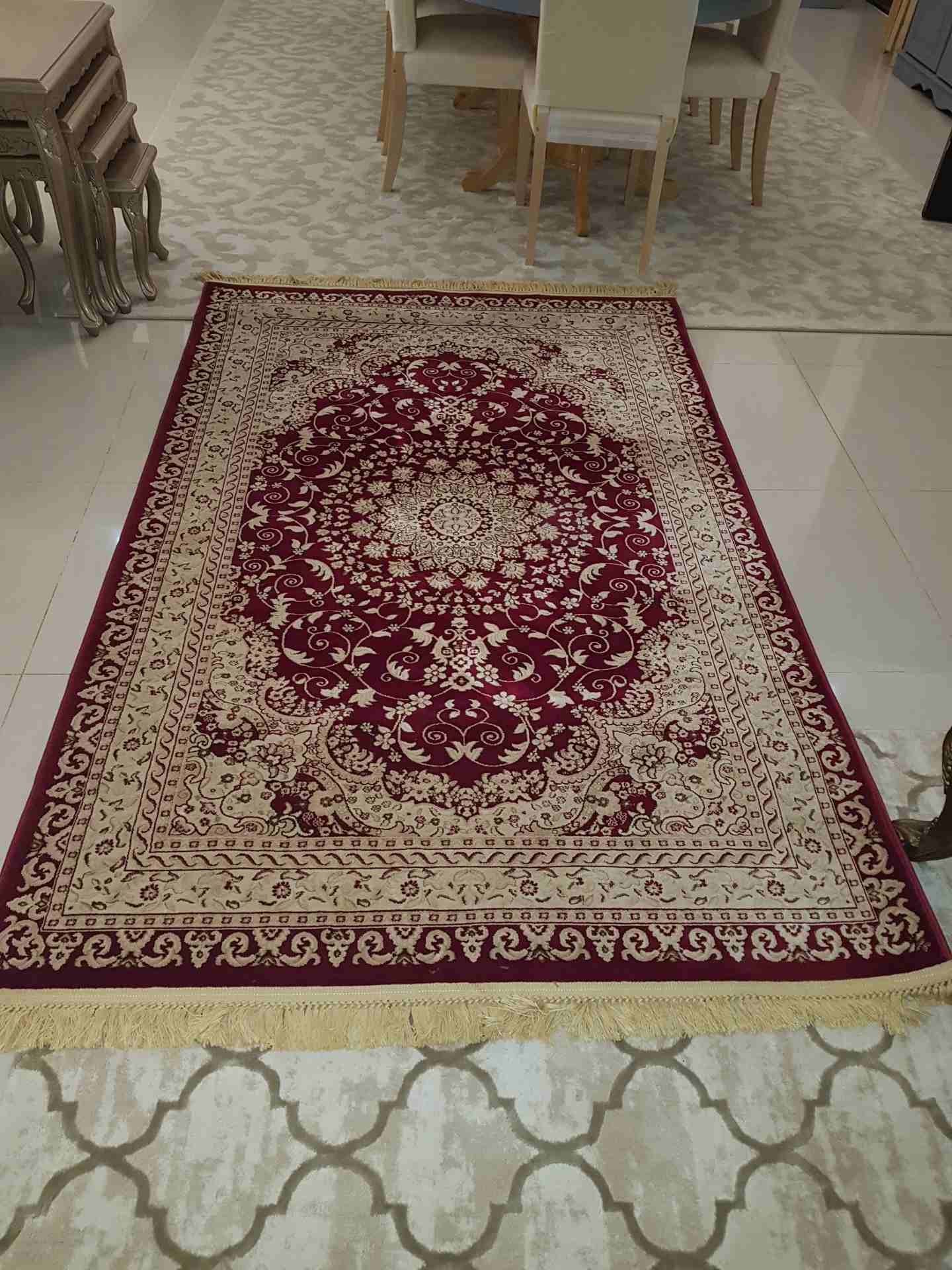 turkish rug
لا تنسَ أنك شاهدت هذا الإعلان في عنكبوت
very soft
---...