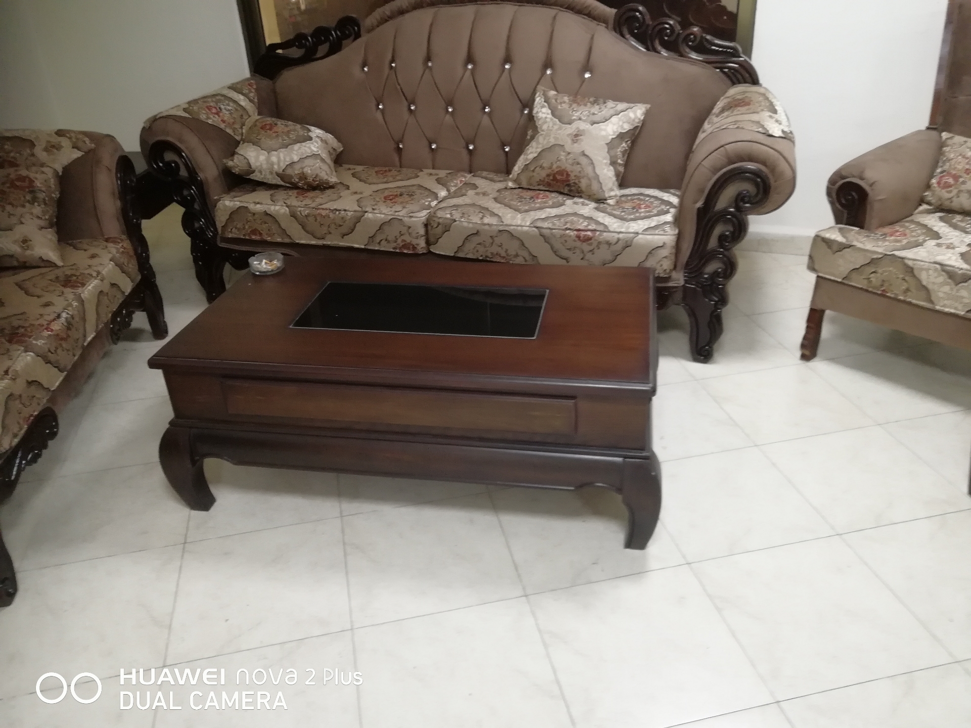 طقم وسط العنكبوت                                            


	 				لا تنسَ أنك شاهدت هذا الإعلان في عنكبوت            
	 				
                                للاستفسار مفروشات فلسطين هاتف 079530...