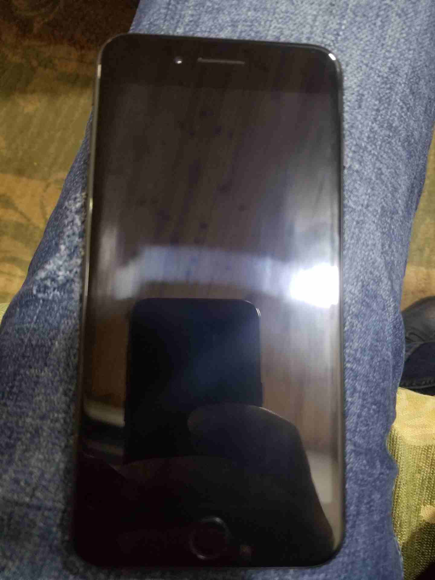 iphone7 / 32 جيجا
لا تنسَ أنك شاهدت هذا الإعلان في عنكبوت
جهاز لون أسود ولا نقرة بحالة الوكالة...