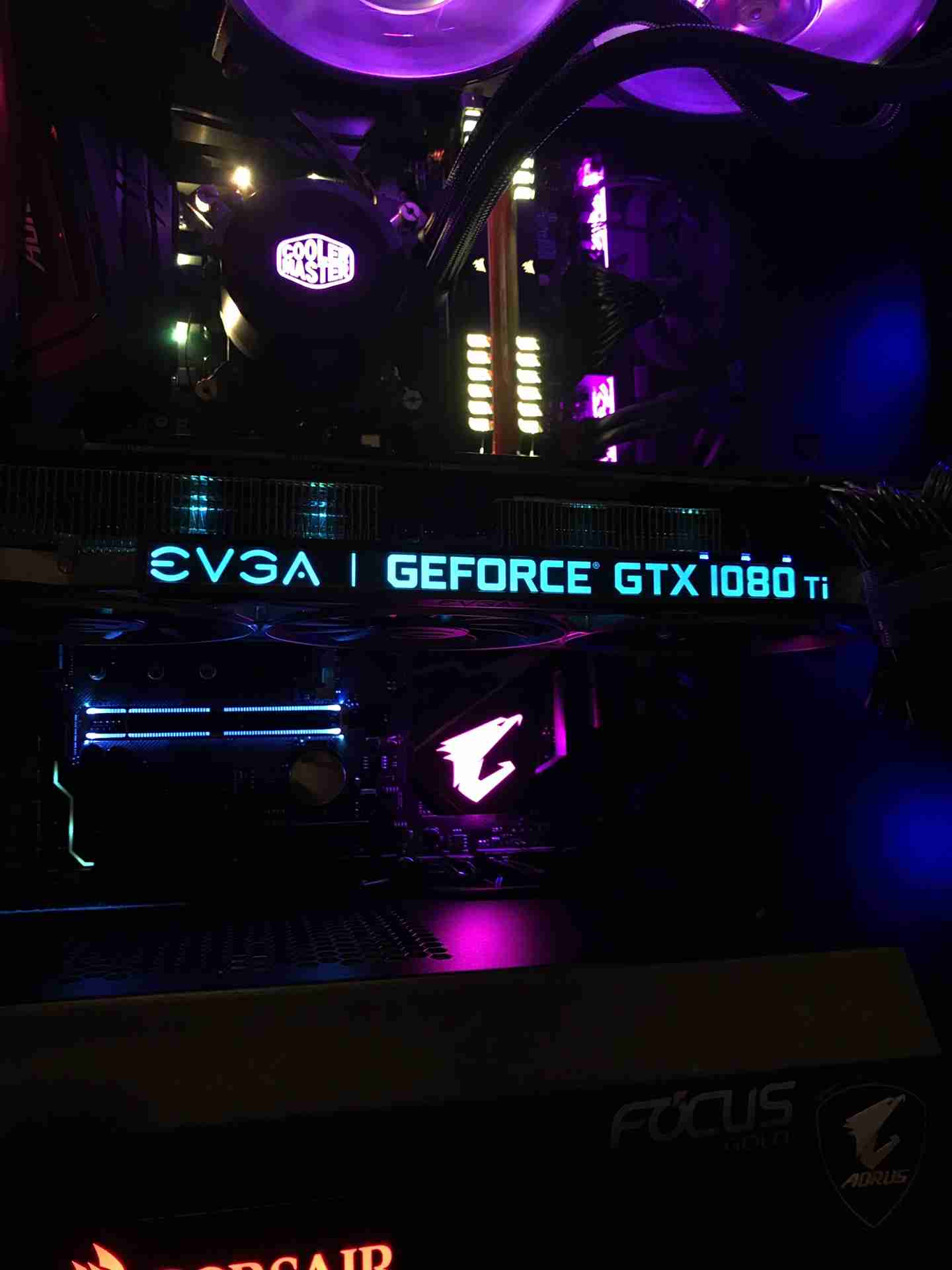 كيس جيل ثامن احترافي للالعاب والتصميم Gaming Case GTX 1080 Ti
لا تنسَ أنك شاهدت هذا الإعلان في عنكبوت...