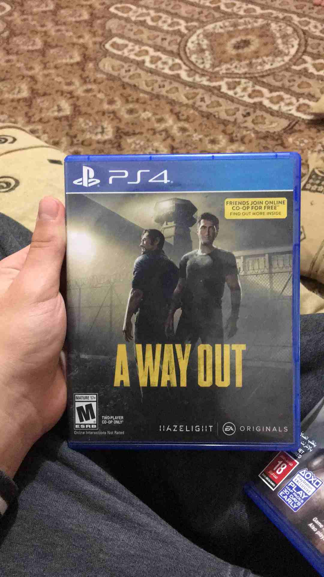 السيدي A way out السيدي ممتاز جدا
لا تنسَ أنك شاهدت هذا الإعلان في عنكبوت
االسيدي للبيع وليس للبد...