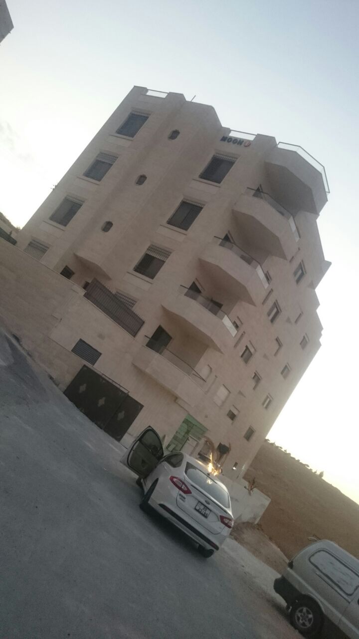 عمان / طبربور/ ضاحية الصفا ديوان 2
لا تنسَ أنك شاهدت هذا الإعلان في عنكبوت
شقة للبيع المساحة...