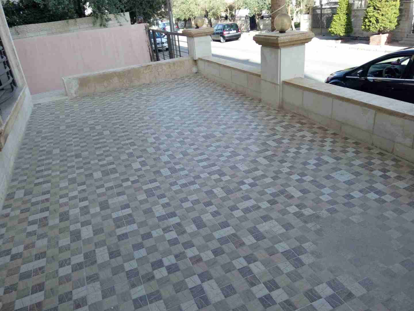 شقة 130م مع ترس 60م وكراج خاص
لا تنسَ أنك شاهدت هذا الإعلان في عنكبوت
شقق 130م عميش كل الطوابق يو...