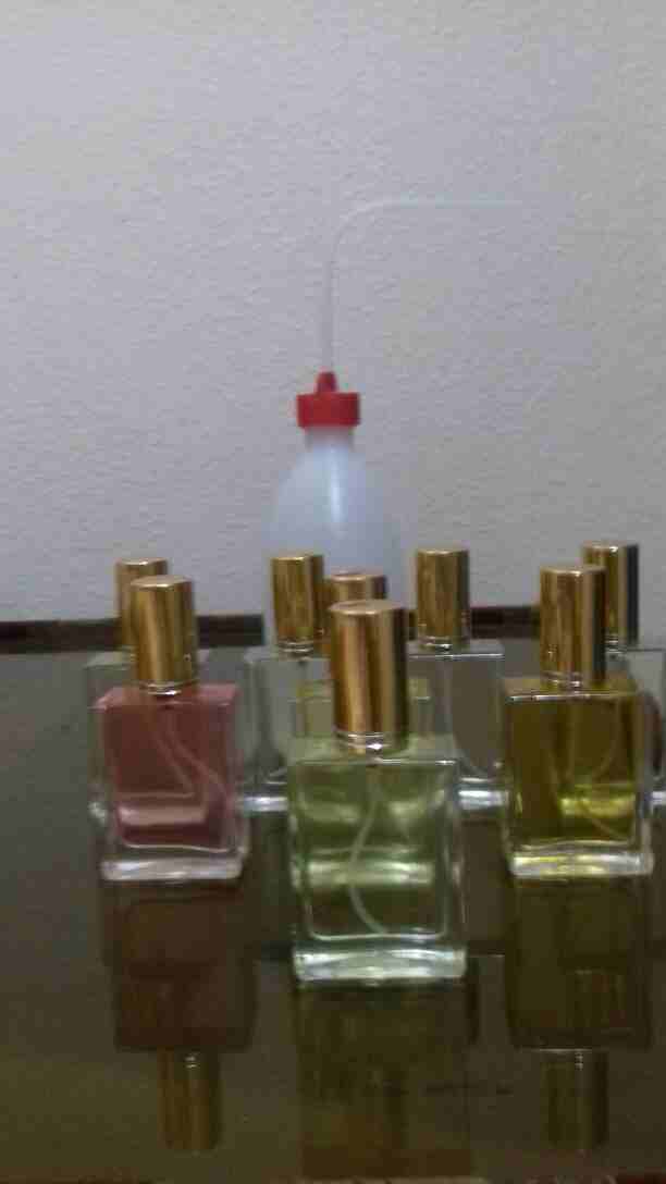 تعبئة وتركيب عطور فرنسية وعودومخمرية مضمونة ( رجالي نسائي) بجودة وثبات عال
لا تنسَ أنك شاهدت هذا الإعلان في عنكبوت...