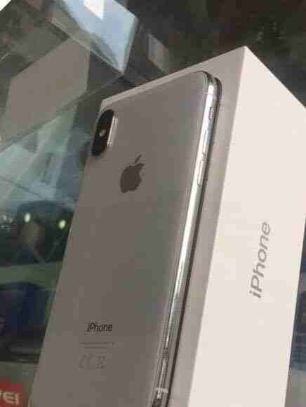 ايفون x 265 Gb
لا تنسَ أنك شاهدت هذا الإعلان في عنكبوت
ايفون اكس
لون ابيض سكري
256 جيجا جهاز اس...