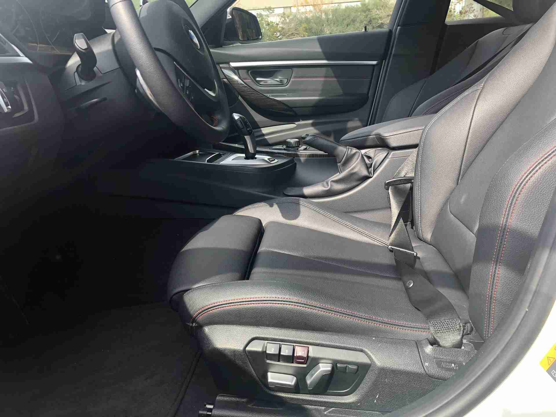 2018 BMW 330e Plug-In Hybrid
لا تنسَ أنك شاهدت هذا الإعلان في عنكبوت
2018 BMW 330e Plug-In Hy...