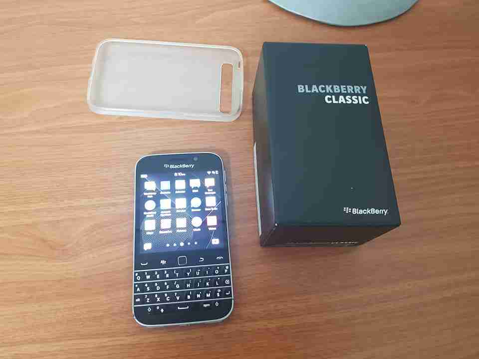 Blackberry Classic 20  See More at: https://jo.opensooq.com/en/post/create                                            


	 				لا تنسَ أنك شاهدت هذا الإعلان في عنكبوت...