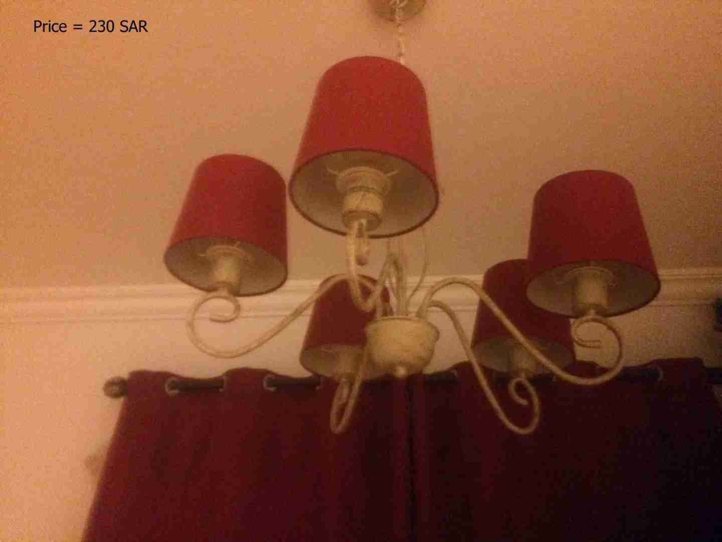 Chandelier for sale - نجفات للبيع
لا تنسَ أنك شاهدت هذا الإعلان في عنكبوت
5 نجفات للبيع شبه...