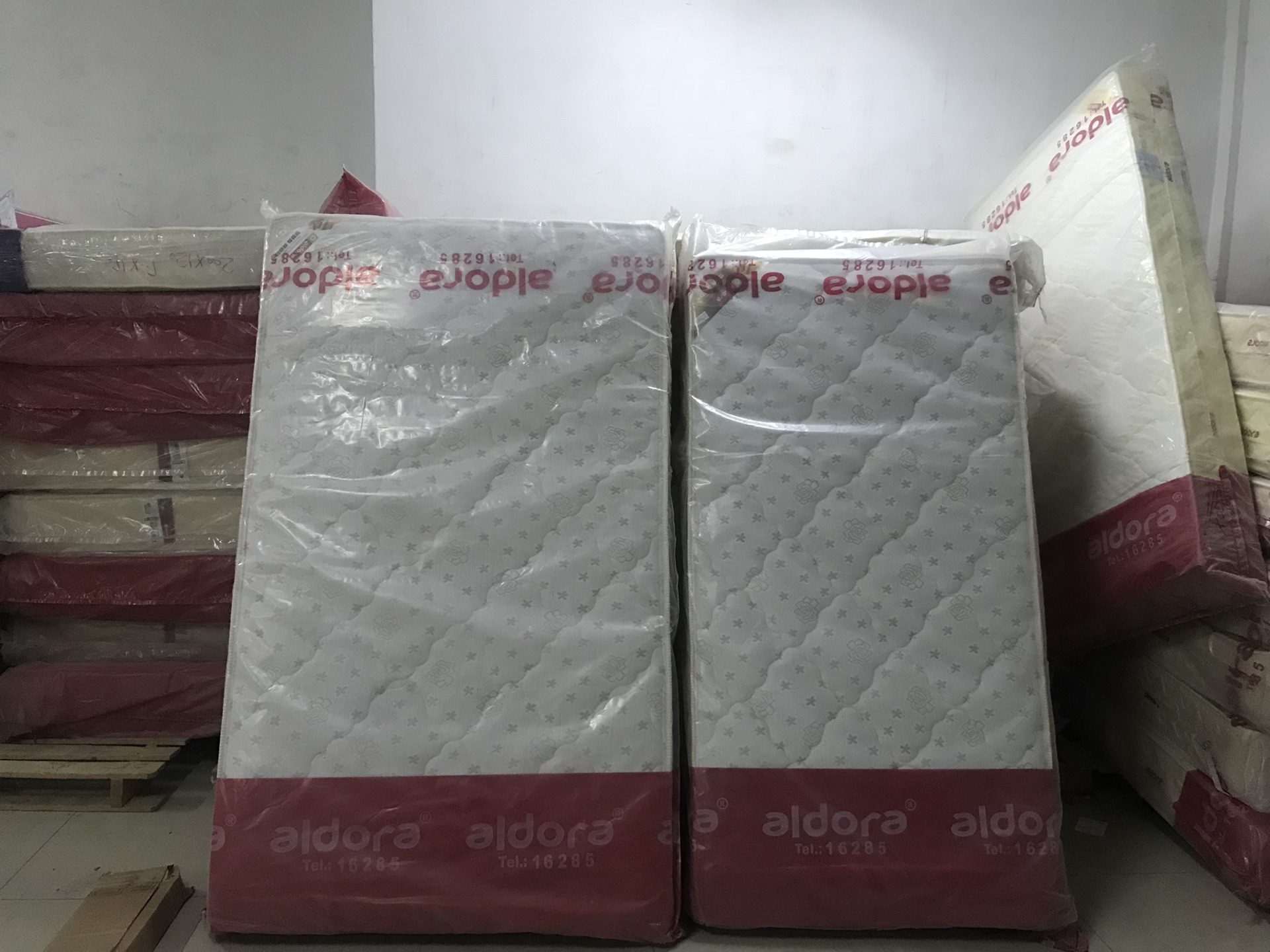 فرشات زنبركية مصرية aldora
لا تنسَ أنك شاهدت هذا الإعلان في عنكبوت
فرشات زنبركية مصرية aldora...