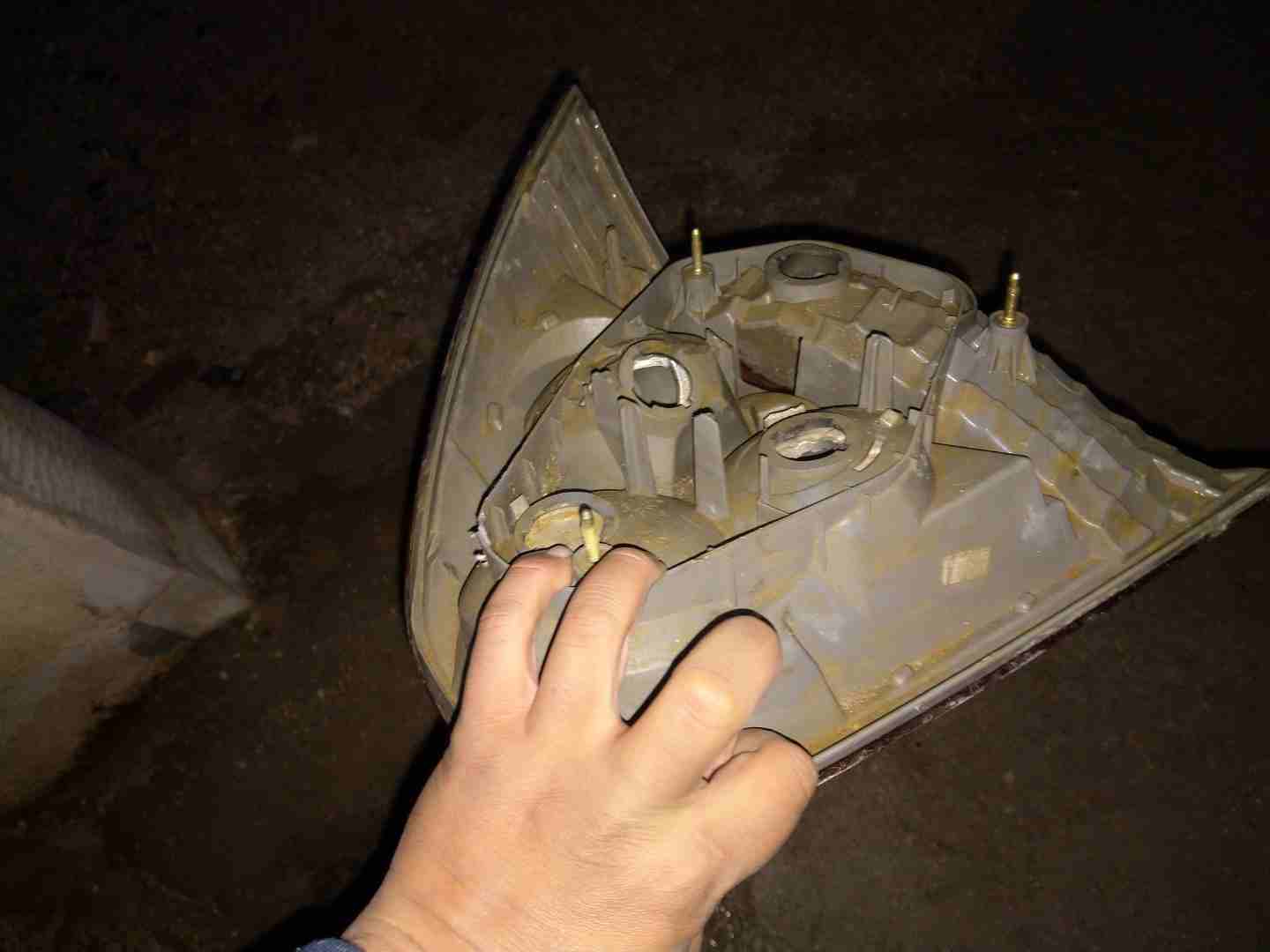 ضوء كيا سيراتو الاصلي
لا تنسَ أنك شاهدت هذا الإعلان في عنكبوت
سعر الضو الامامي 35 دينار الخلفي 25...