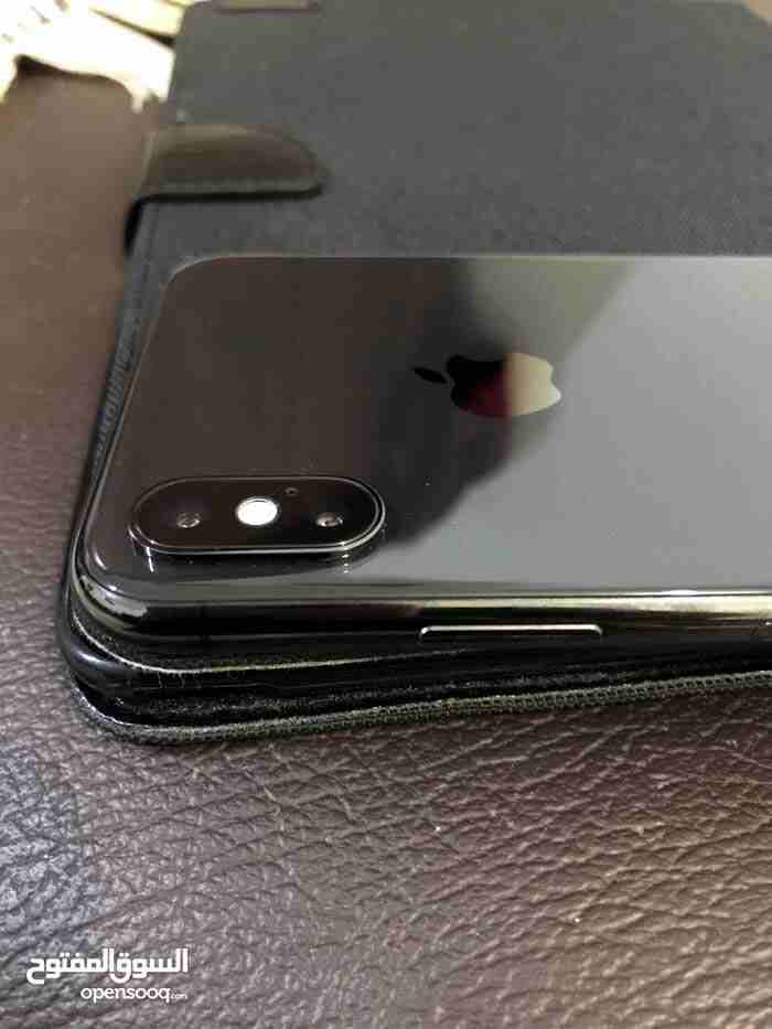 ايفون x 256 ج للبيع او البدل علا ايفون فقط
لا تنسَ أنك شاهدت هذا الإعلان في عنكبوت
ايفون x
اسود...