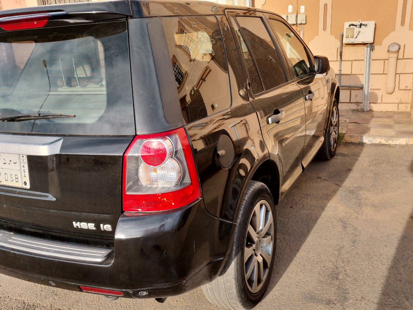 LAND ROVER LR2 2010
لا تنسَ أنك شاهدت هذا الإعلان في عنكبوت
EXCELLENT CONDITION.
LAND ROVER...