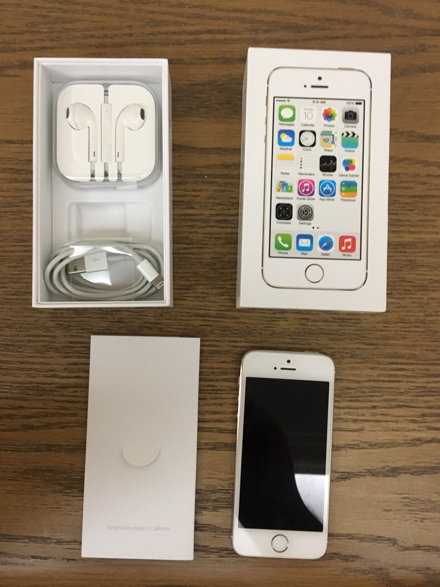 للبيع ايفون 5 اس 5S                                            


	 				لا تنسَ أنك شاهدت هذا الإعلان في عنكبوت            
	 				
                                اللون ذهبي 
مشتريه من امريكا من م...
