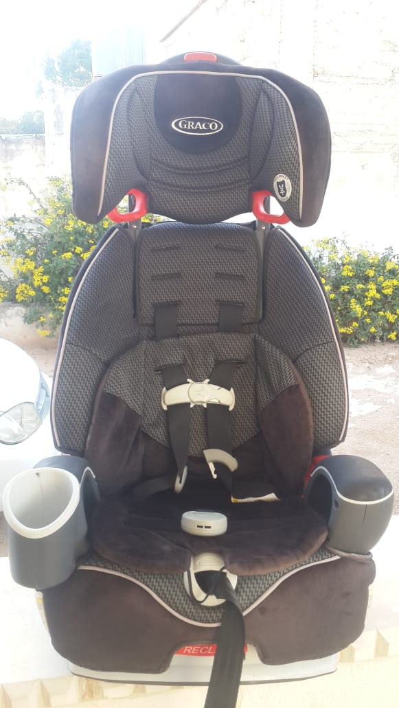 carseat
لا تنسَ أنك شاهدت هذا الإعلان في عنكبوت
مقعد سياره carseat ماركة غراكو للبيع.. الكرسي...