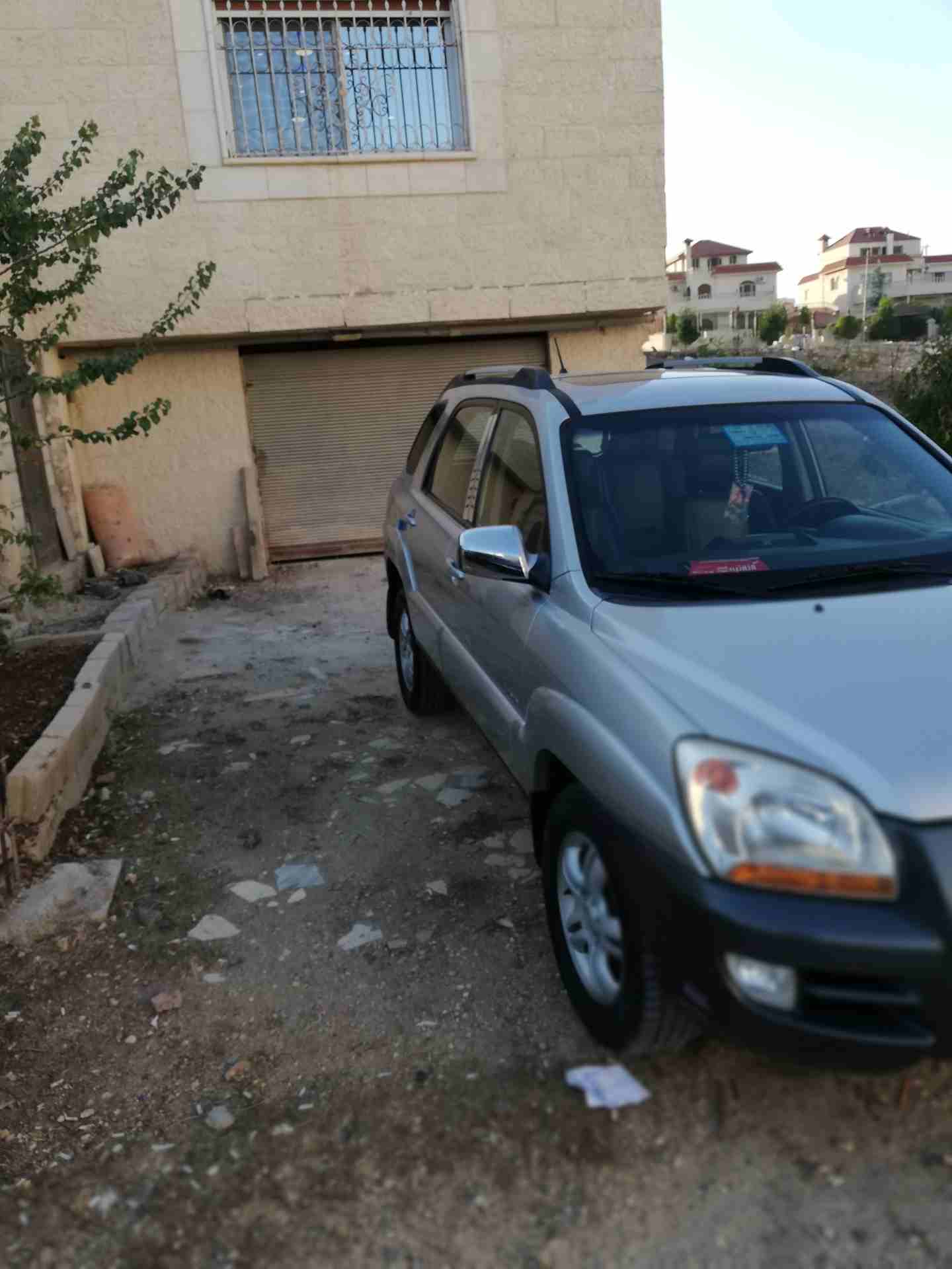 كيا سبورتاج للبيع او البدل موديل 2006 بحالة ممتازة
لا تنسَ أنك شاهدت هذا الإعلان في عنكبوت
كيا سب...