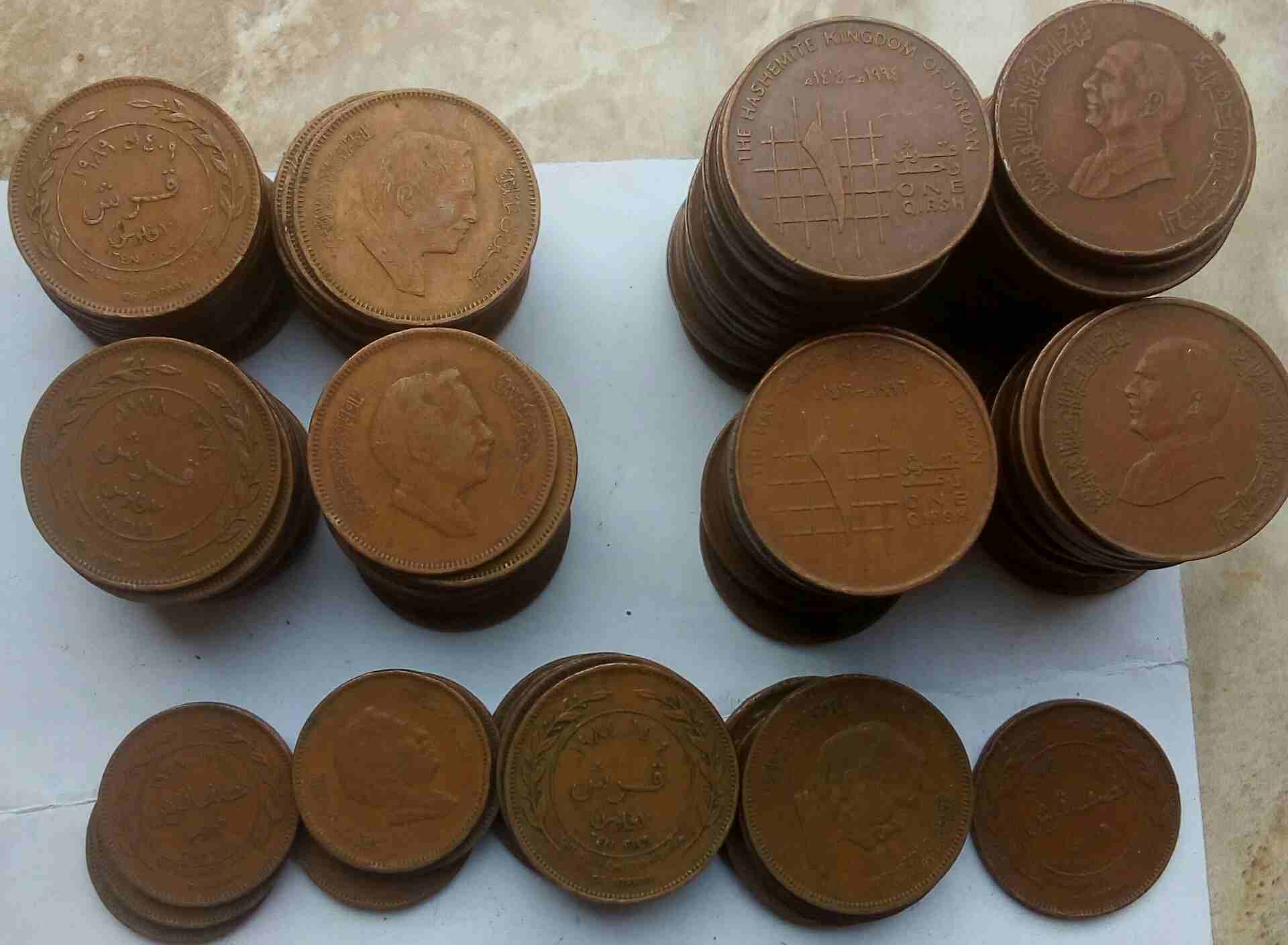 عملات تقريبا 300 قطع                                            


	 				لا تنسَ أنك شاهدت هذا الإعلان في عنكبوت            
	 				
                            للبيع التواريخ مختلفه التواصل على رق...