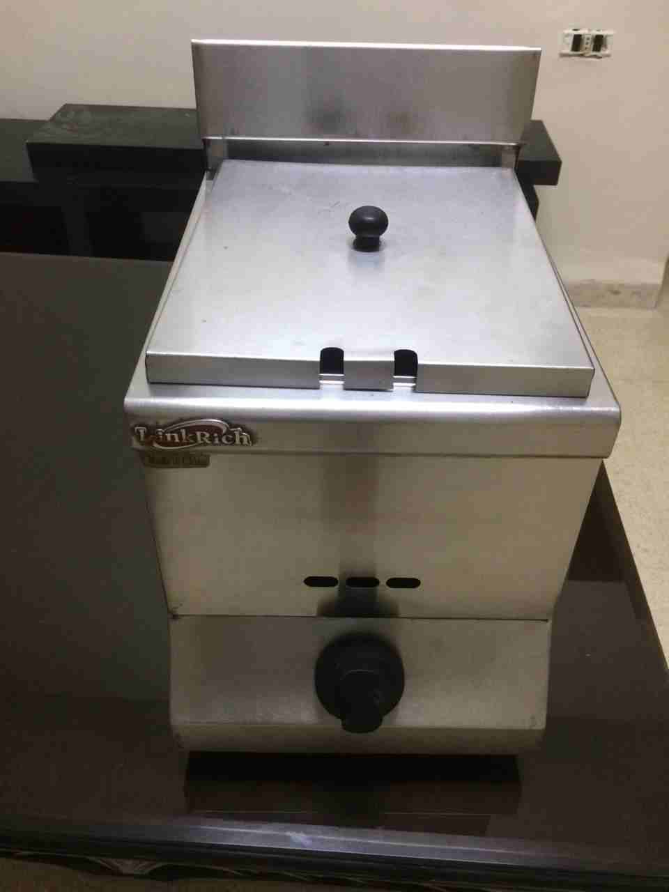 معدات مطاعم للبيع                                            


	 				لا تنسَ أنك شاهدت هذا الإعلان في عنكبوت            
	 				
                            جريل غاز   فرير غاز...