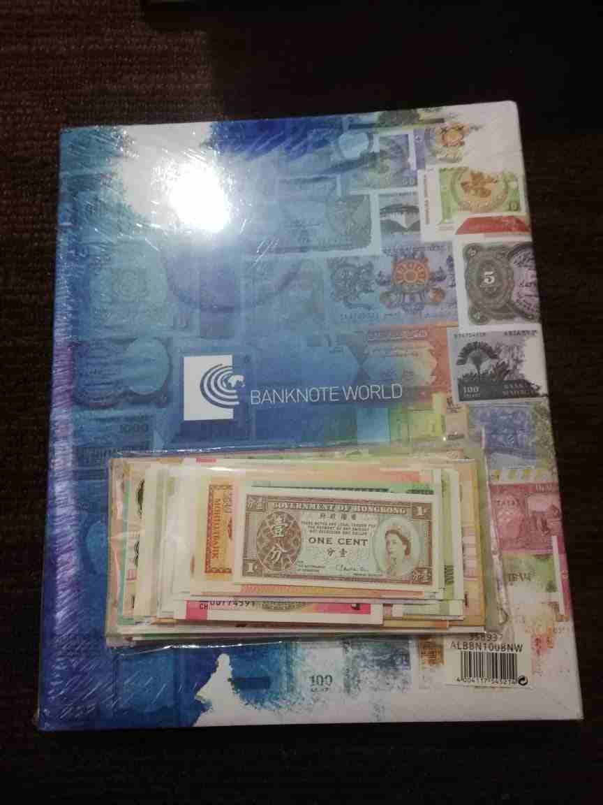 البوم عملات ورقيه                                            


	 				لا تنسَ أنك شاهدت هذا الإعلان في عنكبوت            
	 				
                            البوم عملات ورقيه مع مئه عمله ورقيه انس...