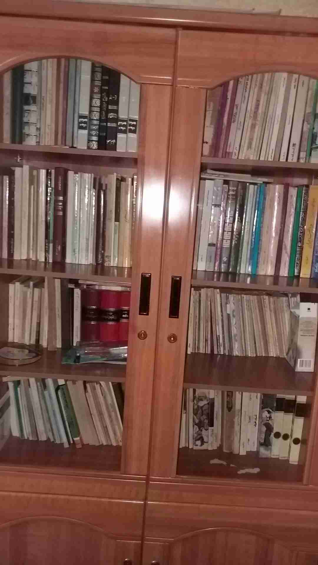 كتب منوعة                                            


	 				لا تنسَ أنك شاهدت هذا الإعلان في عنكبوت            
	 				
                                مجموعة كتب كبيرة جدا ( الي حابب يشتري يقولي...