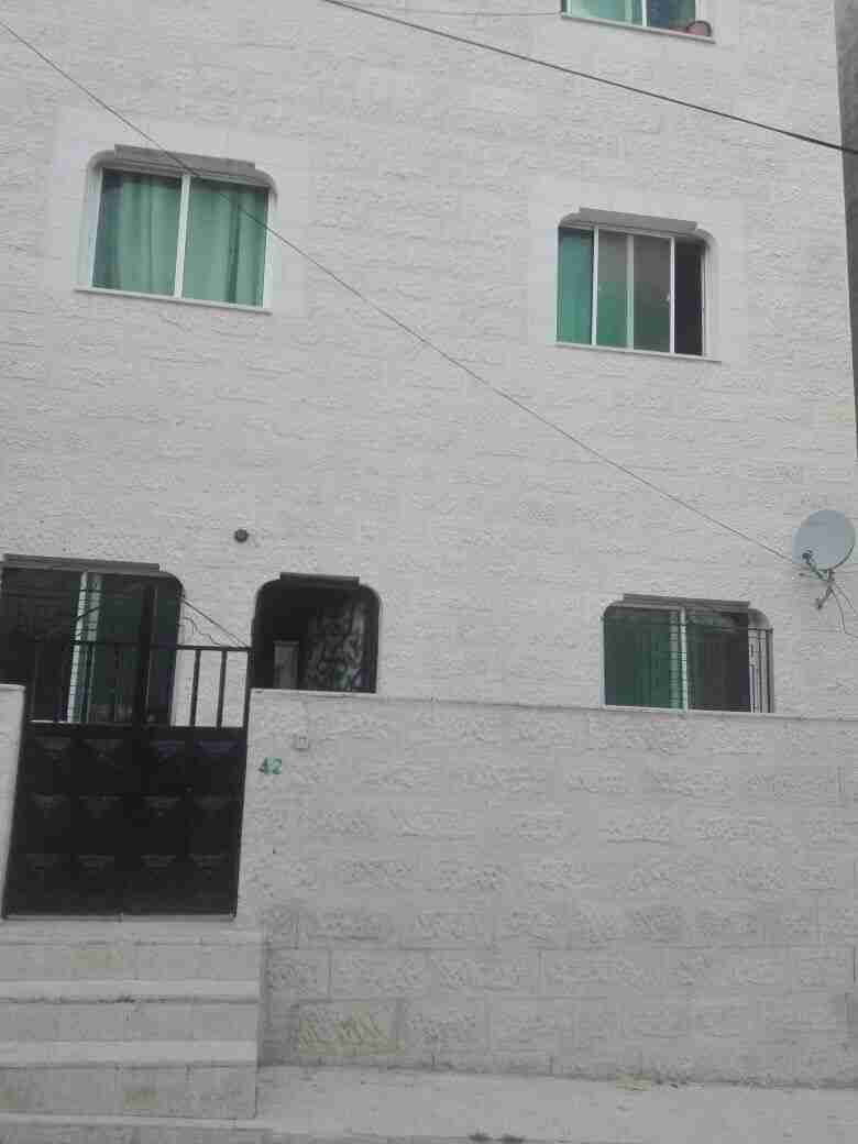 عمارة ثلاث طوابق للبيع
لا تنسَ أنك شاهدت هذا الإعلان في عنكبوت
عمارة ثلاث طوابق كل طابق شقة م...