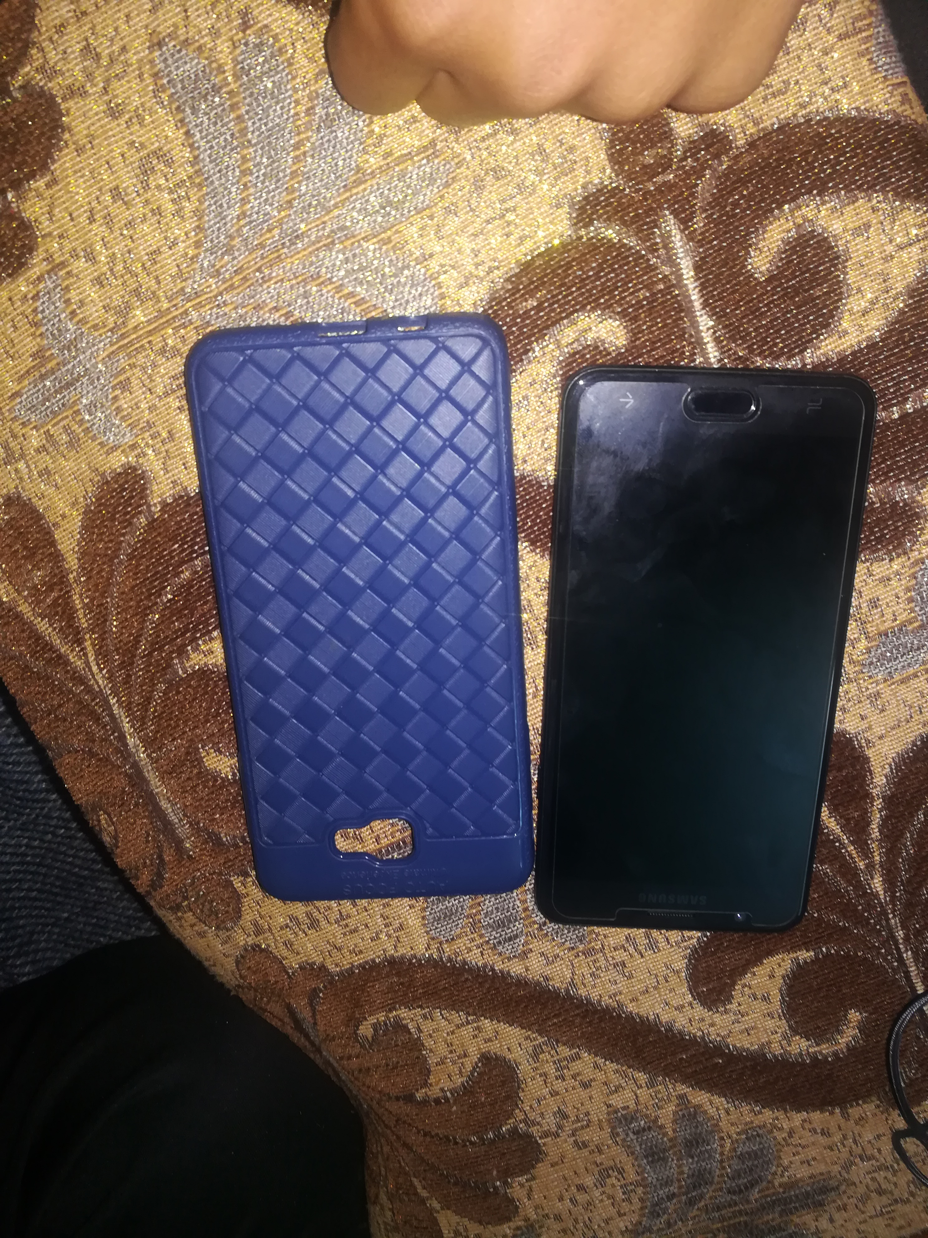 سامسونج j7 prime 2 2018 بحال الوكاله مستخدم اسبوعين كامل اغراضه ولا شخط bci
لا تنسَ أنك شاهدت هذا الإعلان في عنكبوت...
