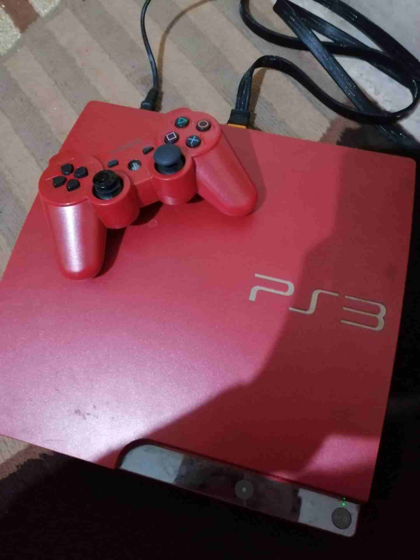 Playstation 3 مستعمل بحالة الجديد مع ايد واحدة و 26 لعبة منزلة                                            


	 				لا تنسَ أنك شاهدت هذا الإعلان في عنكبوت...