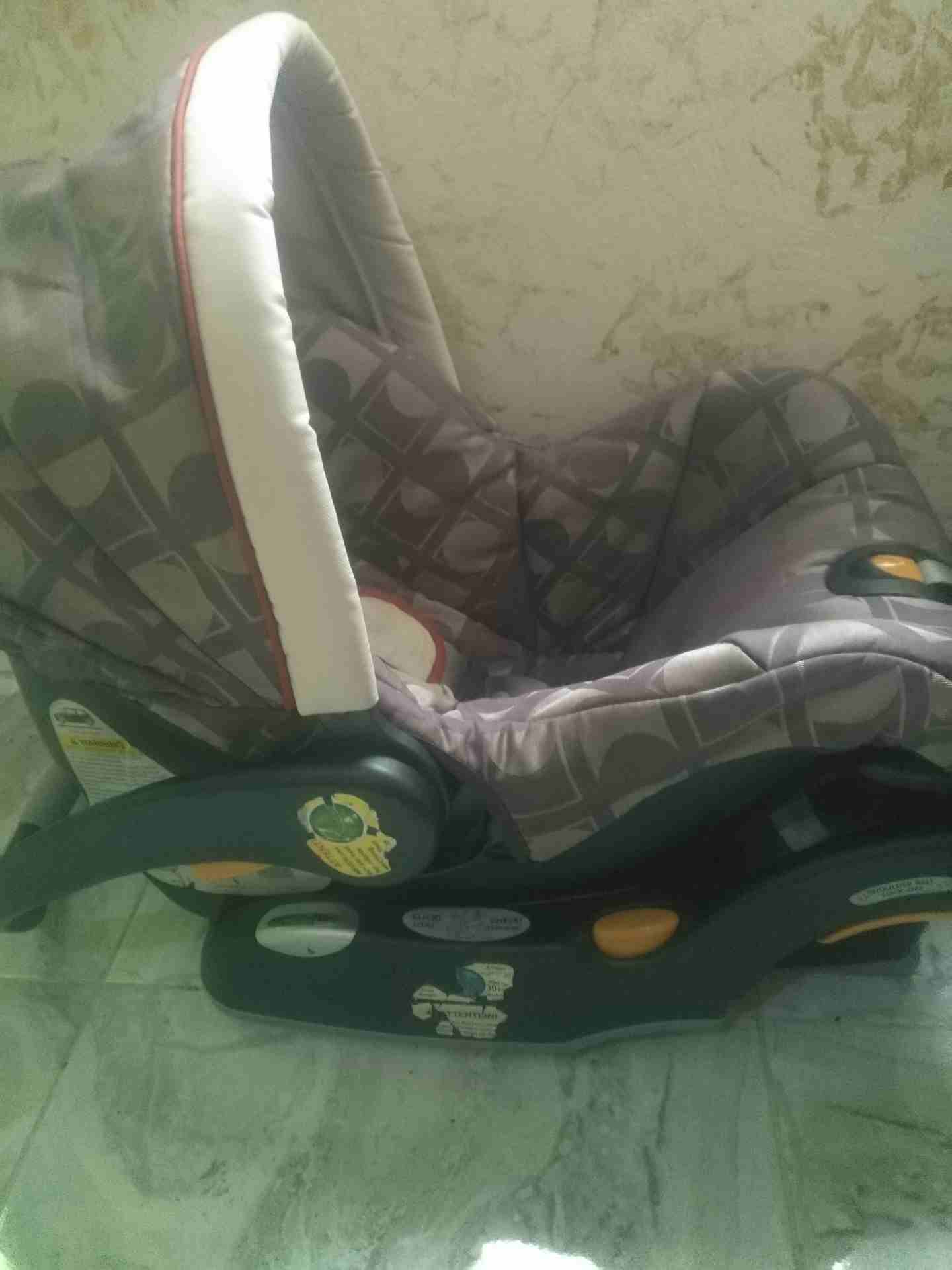 كارسيت ماركة Chicco                                            


	 				لا تنسَ أنك شاهدت هذا الإعلان في عنكبوت            
	 				
                            كارسيت ماركة Chicco مستعمل استعمال بس...