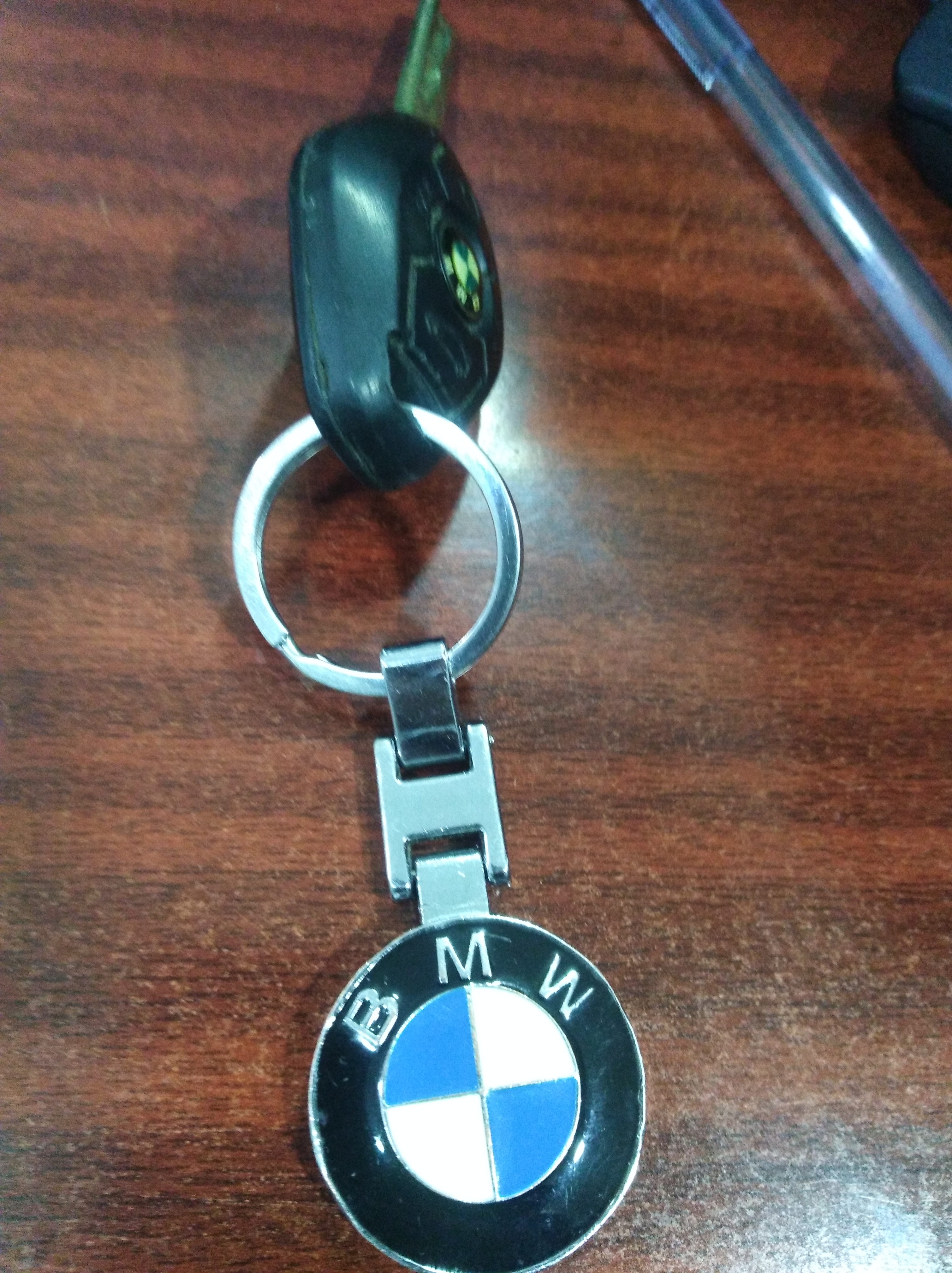 bmw  e46 ماتور1900بسه زجاج ومري كهربا جنط 17مميز للبيع اول للبدل على سياره إعفاء                                            


	 				لا تنسَ أنك شاهدت هذا الإعلان في عنكبوت...