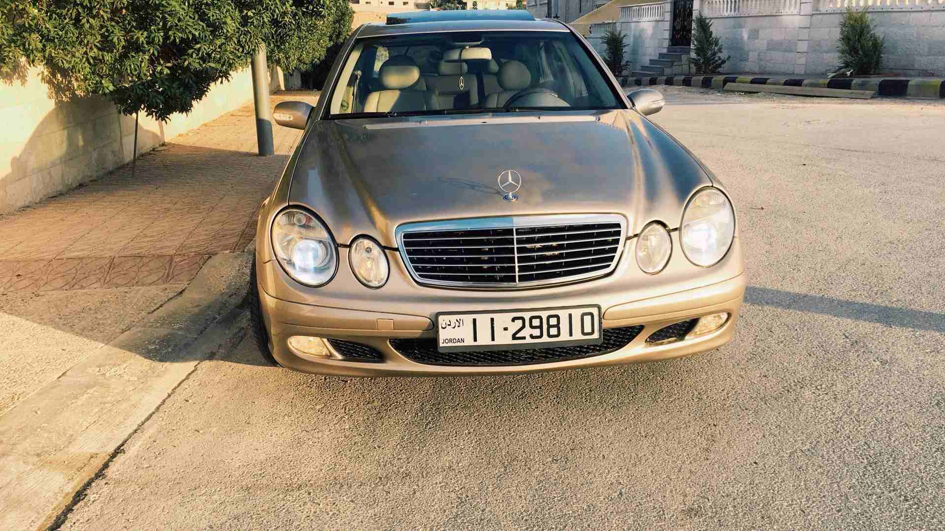 مرسيدس e200 موديل 2003                                            


	 				لا تنسَ أنك شاهدت هذا الإعلان في عنكبوت            
	 				
                            فحص كامل فل كامل 
لون شمباني دهان...