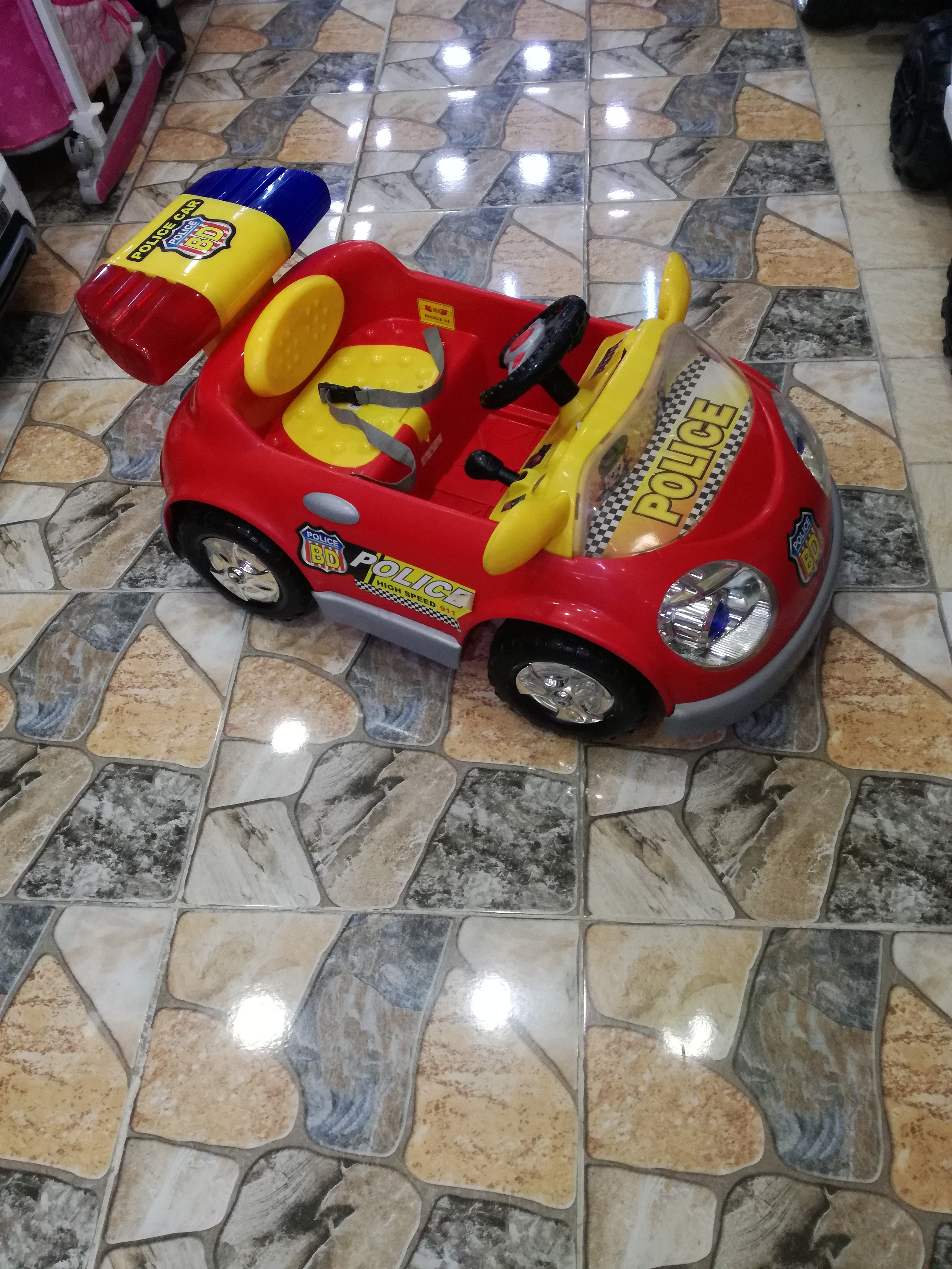 سيارة شحن للأطفال                                            


	 				لا تنسَ أنك شاهدت هذا الإعلان في عنكبوت            
	 				
                                سيارة شحن للأطفال POLICE car
من عمر...