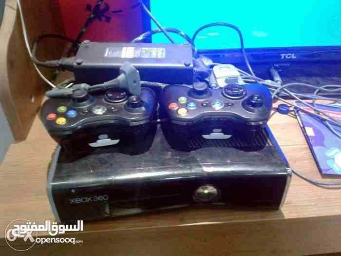 xbox للبيع بحالة الوكالة الجهاز معدل
لا تنسَ أنك شاهدت هذا الإعلان في عنكبوت
xbox 360...