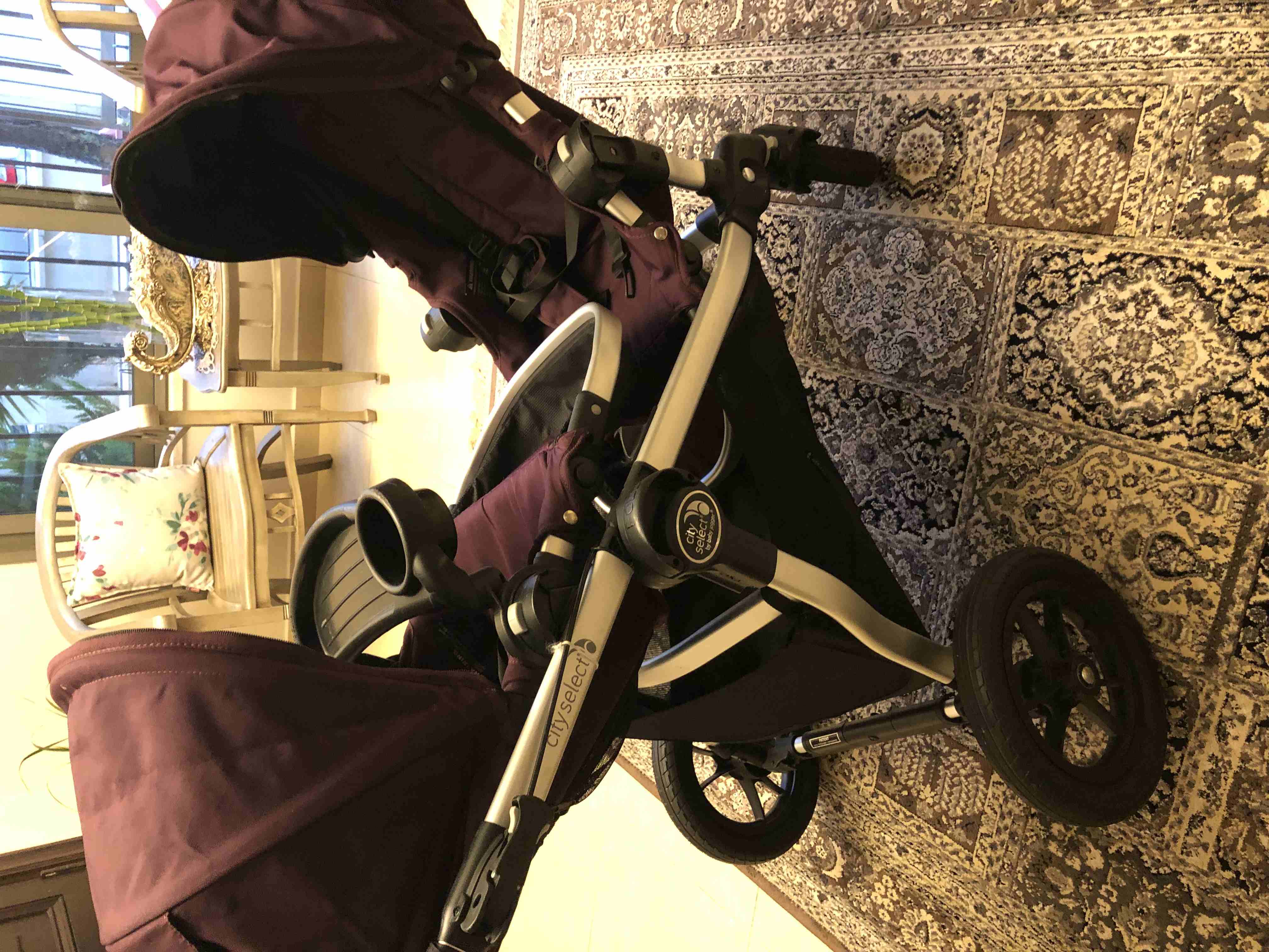 city select double stroller by baby jogger
لا تنسَ أنك شاهدت هذا الإعلان في عنكبوت
Very good cond...