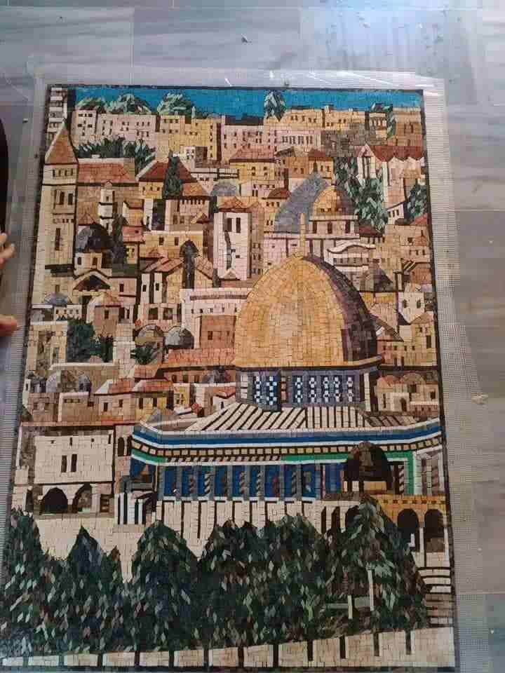 الرسم بالأحجار الطبيعية .. الفسيفساء
لا تنسَ أنك شاهدت هذا الإعلان في عنكبوت
الرسم بالأحجار الطبي...