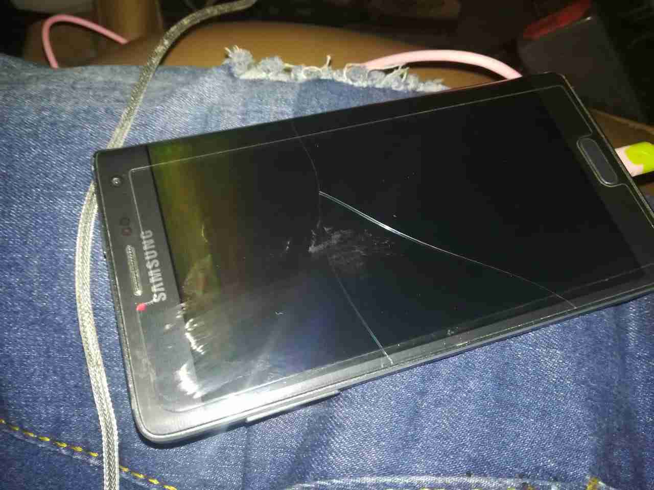 note edge وكاله 4جي                                            


	 				لا تنسَ أنك شاهدت هذا الإعلان في عنكبوت            
	 				
                                جااكسي نوت ايدج بحال الوكاله 
32...