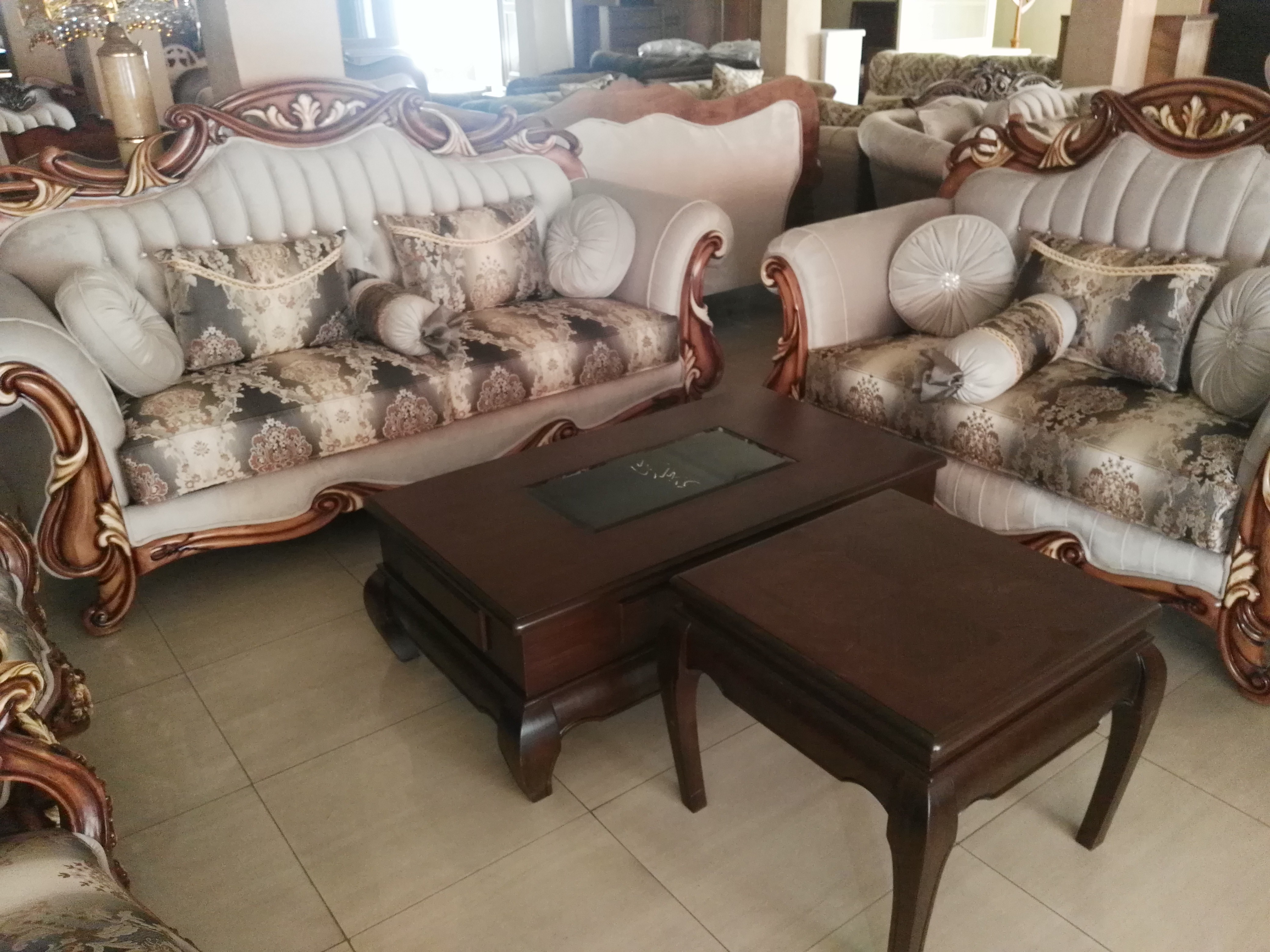 طقم طربيزات 2*1                                            


	 				لا تنسَ أنك شاهدت هذا الإعلان في عنكبوت            
	 				
                                اهلا وسهلا 
إمكانية التقسيط على 12 شه...