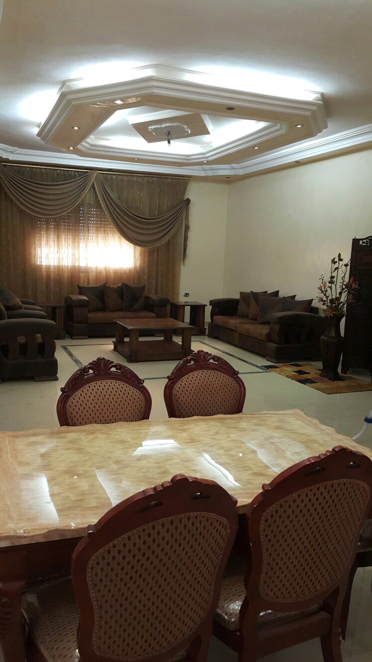 فيلا للبيع طريق المطار
لا تنسَ أنك شاهدت هذا الإعلان في عنكبوت
فيلا اوشبه عماره 3طوابق الاول...