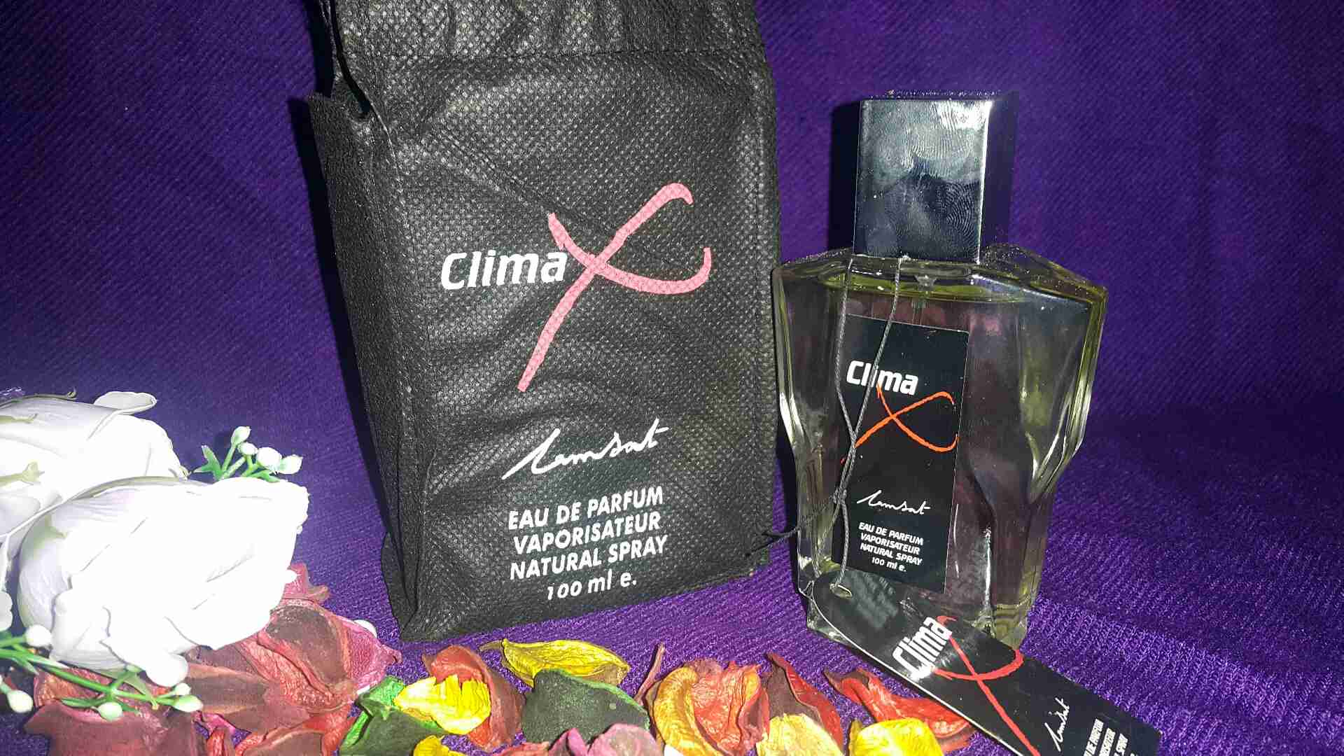 عطور للبيع واصل لباب البيت
لا تنسَ أنك شاهدت هذا الإعلان في عنكبوت
عطور خليجية و اجنبية
روائ...