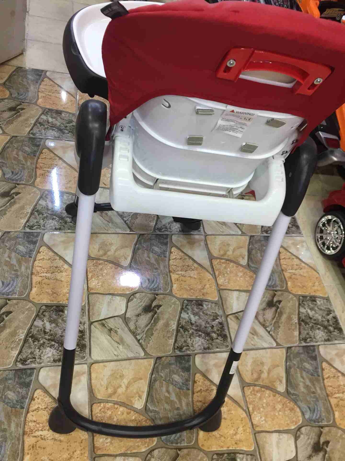 كراسي طعام ماركات عالميه اصليه عده اضافات واشكال واسعار مشكله 0796316653 يوجد خدمه توصيل
لا تنسَ أنك شاهدت هذا الإعلان في عنكبوت...