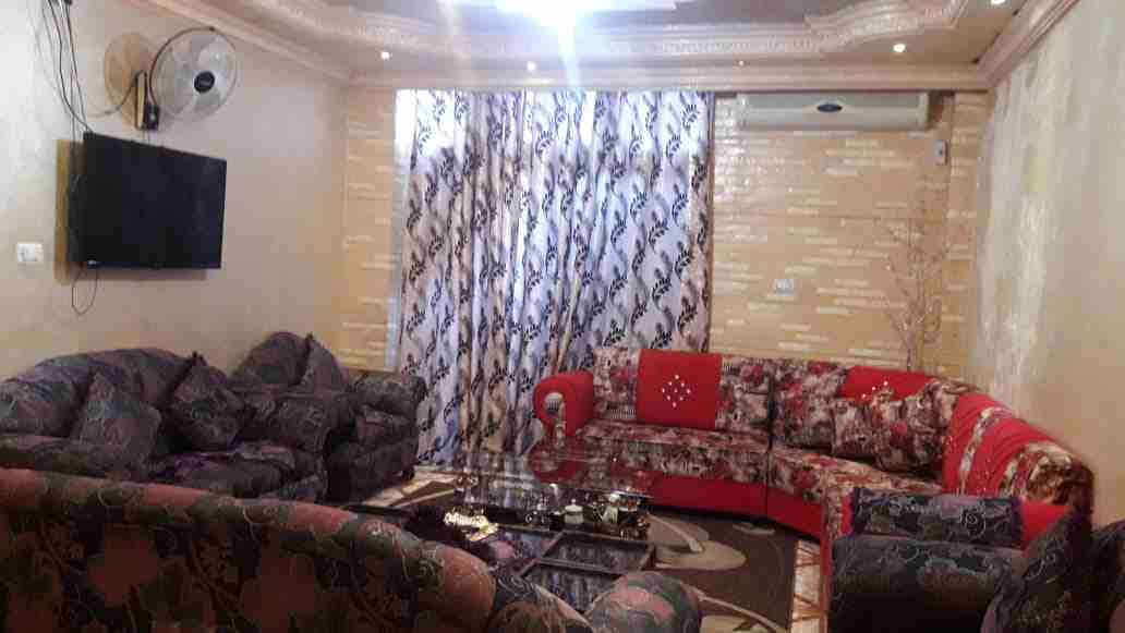 شقة طابق ثالث للبيع في منطقة شعبية بسعر مغري بالاقساط 0796318696
لا تنسَ أنك شاهدت هذا الإعلان في عنكبوت...