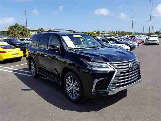 I am selling my neatly used 2017 Lexus lx 570, no accident and full option, expertly used, Gulf specification, The car is very efficient with low mileage. Interested buyer should Contact me ( andrewby...