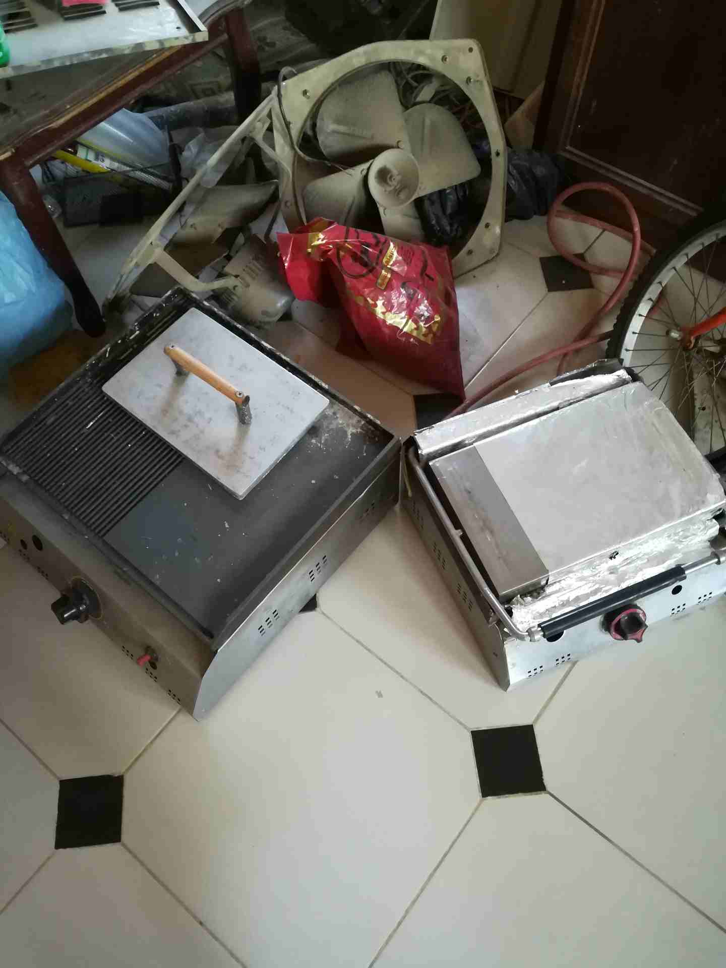 ماكينات مطعم فلافل
لا تنسَ أنك شاهدت هذا الإعلان في عنكبوت
تجهيز مطعم فلافل وحمص اجهزه مستعمله...