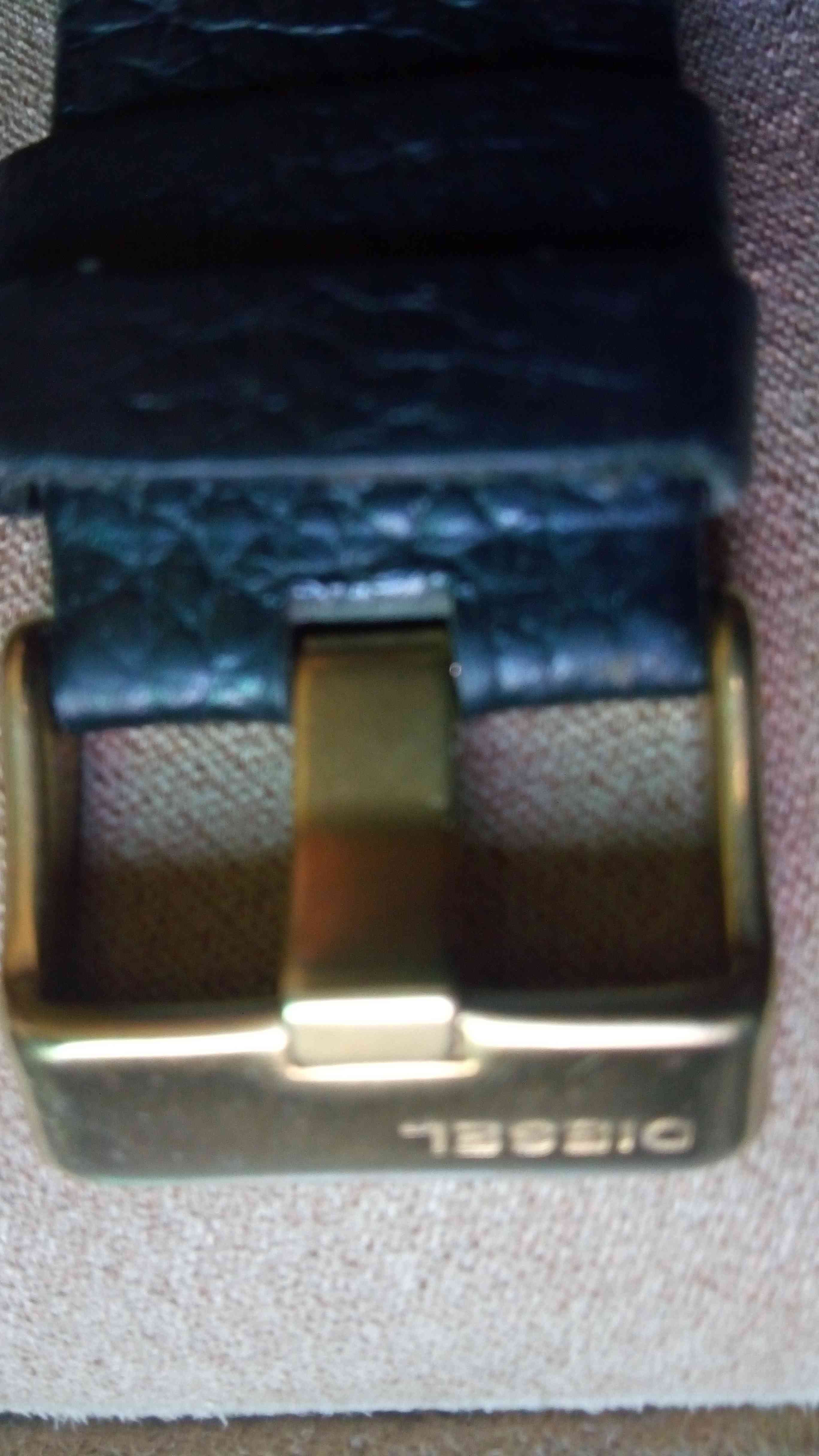 ساعة diesel DZ 7313 اصلي 100% بسعر مغري جدااااا
لا تنسَ أنك شاهدت هذا الإعلان في عنكبوت
ساعة...