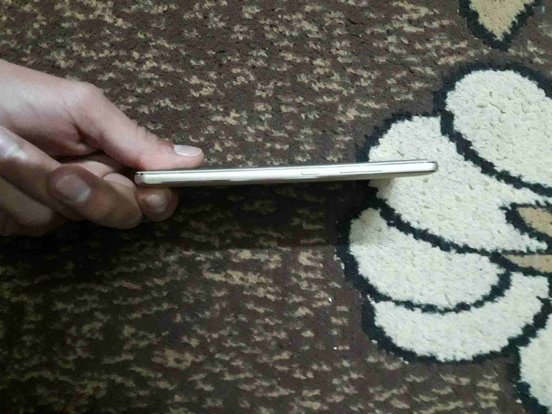 لنوفوp2
لا تنسَ أنك شاهدت هذا الإعلان في عنكبوت
لنوفوp2 الجهاز وكاله لون قولد ذهبي
بطاريه جباره...