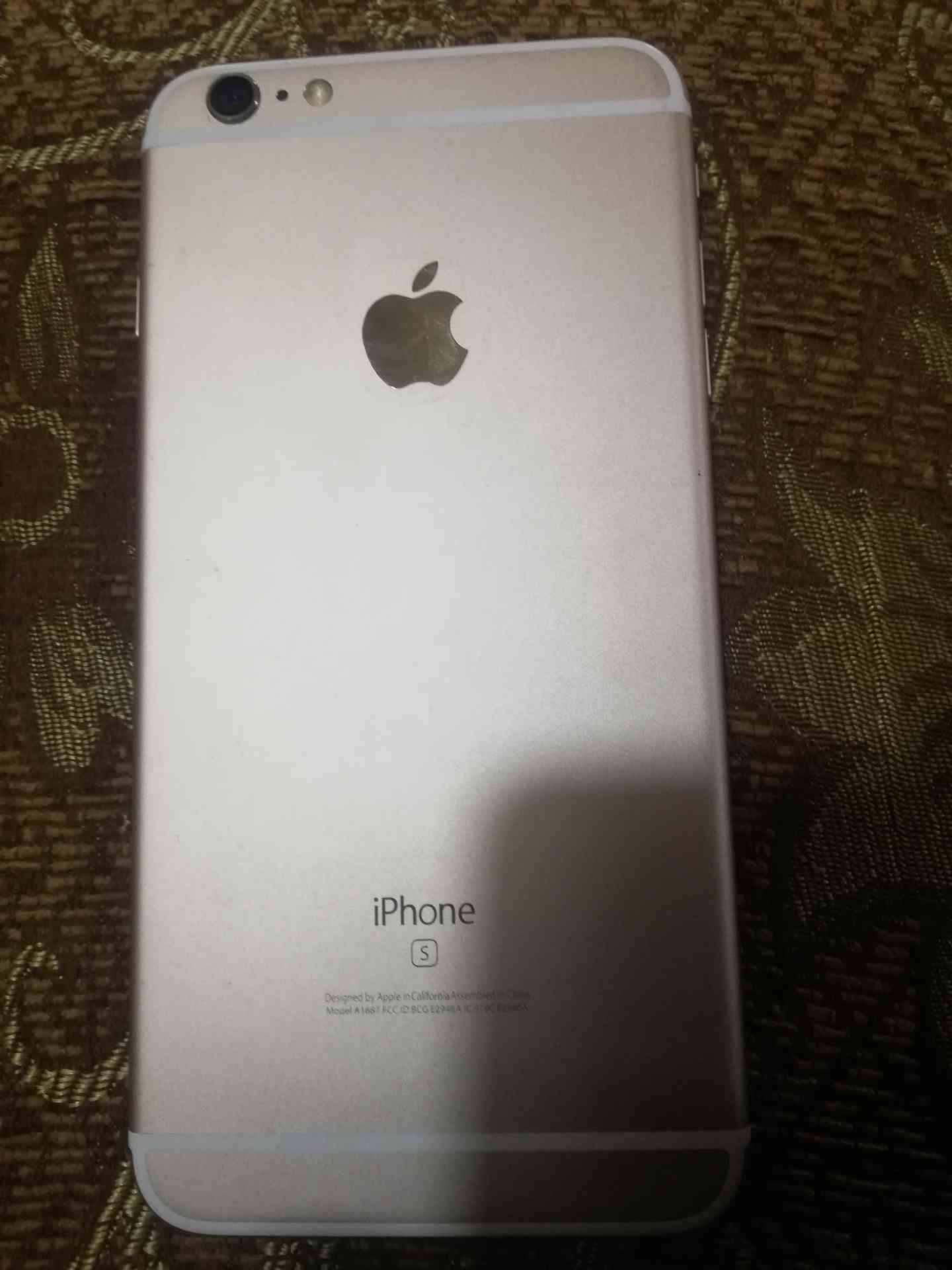 ايفون 6s plus                                            


	 				لا تنسَ أنك شاهدت هذا الإعلان في عنكبوت            
	 				
                                ايفون 6s plus للبيع بحالة الوكاله
16 جي...