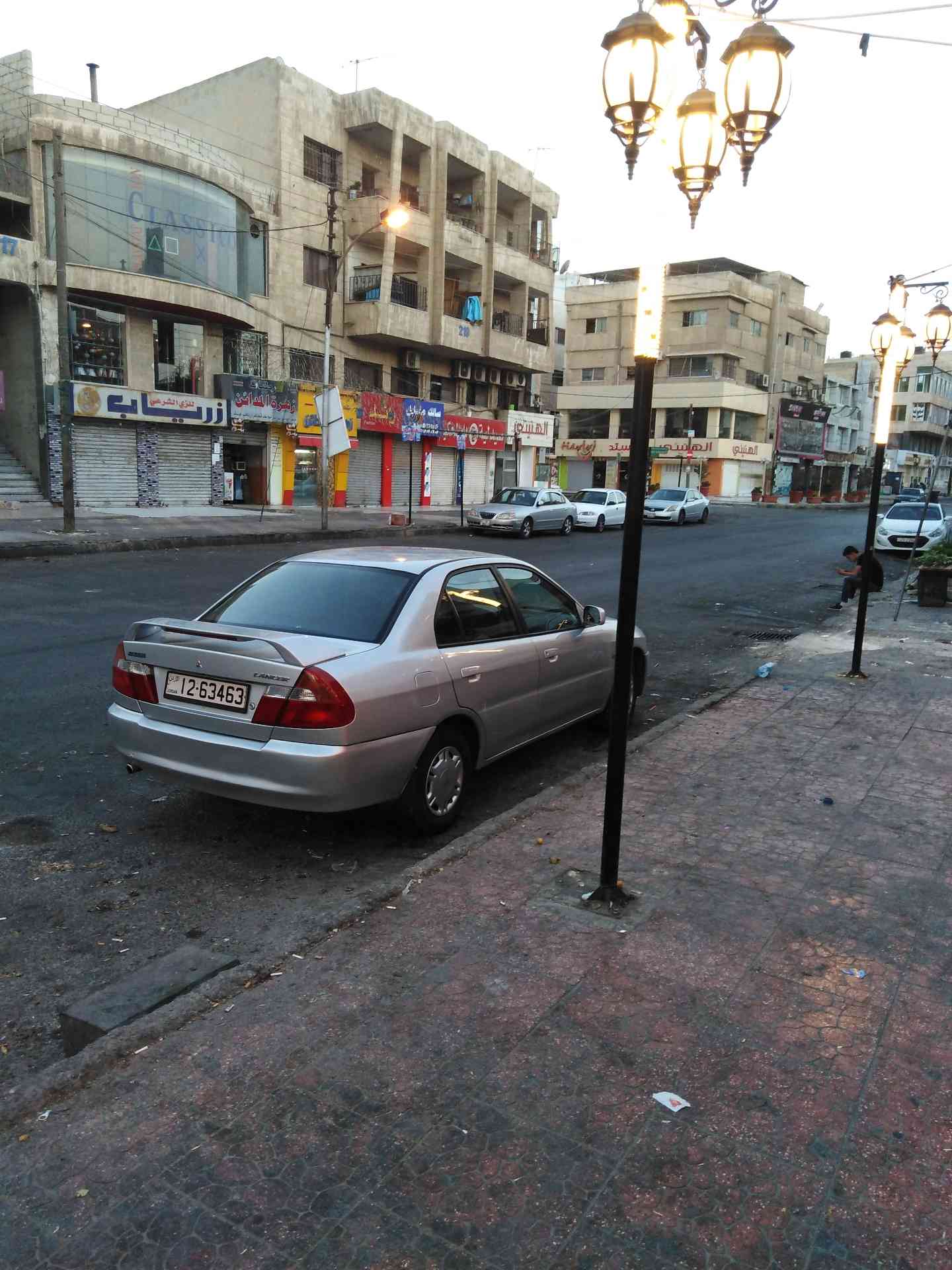 ميتسوبيشي لانسر 99بحالة الوكالة                                            


	 				لا تنسَ أنك شاهدت هذا الإعلان في عنكبوت            
	 				
                                السيارة بحالة جيدة فح...