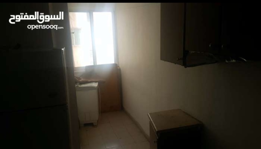 شقة للإيجار - أبو نصير
لا تنسَ أنك شاهدت هذا الإعلان في عنكبوت
غرفتين نوم وحمامين ومطبخ وغرفة...